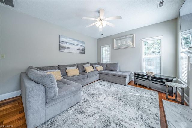 440 Craver Pointe Drive, Clemmons, NC 27012
