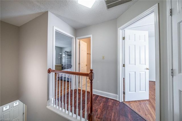 440 Craver Pointe Drive, Clemmons, NC 27012