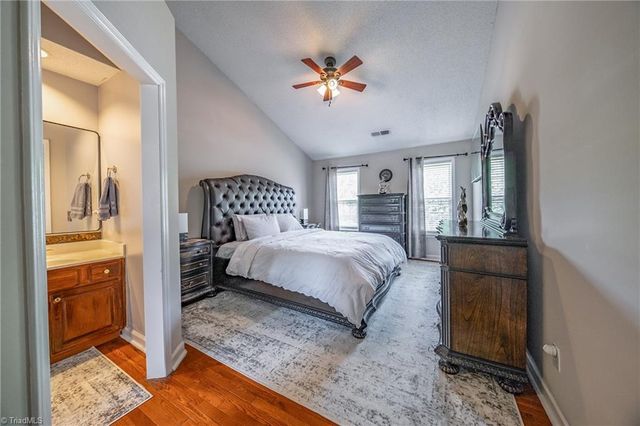 440 Craver Pointe Drive, Clemmons, NC 27012