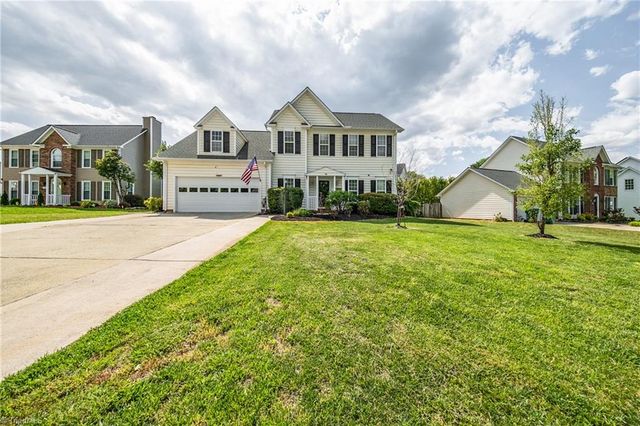 440 Craver Pointe Drive, Clemmons, NC 27012