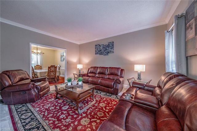 440 Craver Pointe Drive, Clemmons, NC 27012