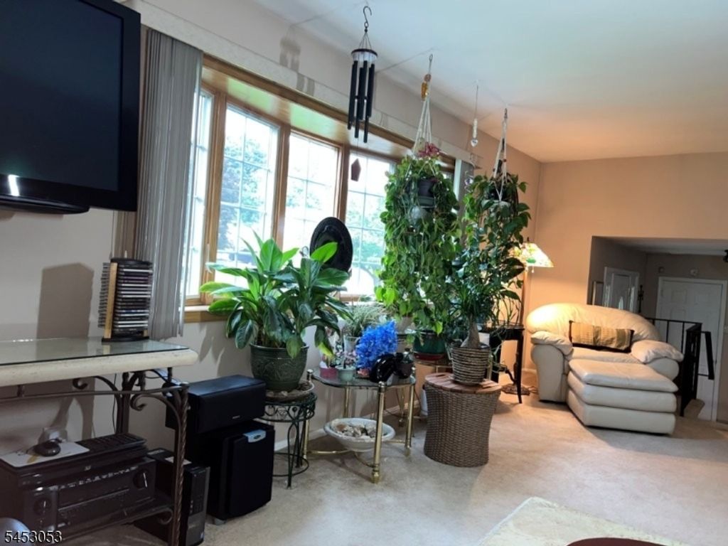 83 Drake Rd, Franklin Twp., NJ 08873 — photo 2