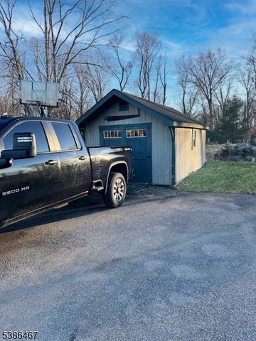 15 Opdyke Rd, Kingwood Twp., NJ 08825