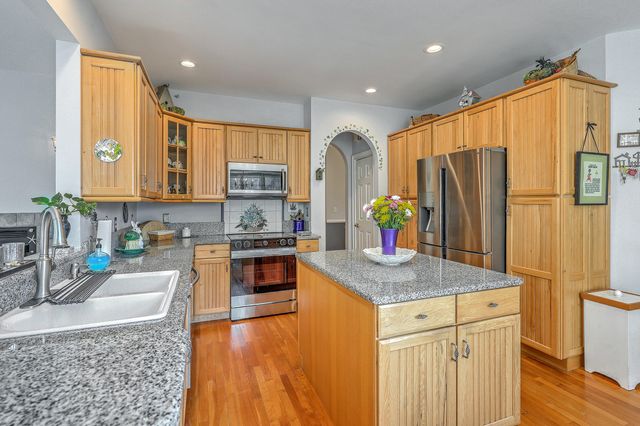 4221 Wildwood Landing, North Charleston, SC 29420
