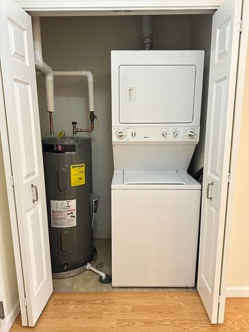 1 Cityview Lane 210, Quincy, MA 02169