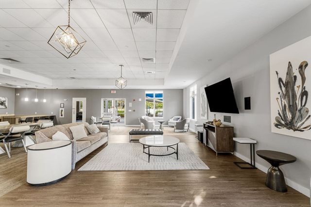 1 Cityview Lane 210, Quincy, MA 02169