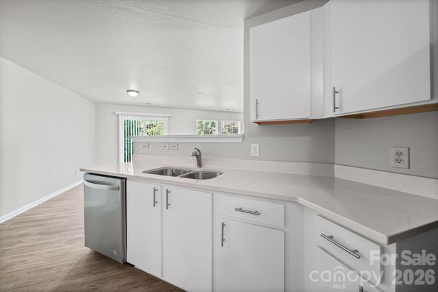 1604 Bray Drive, Charlotte, NC 28214