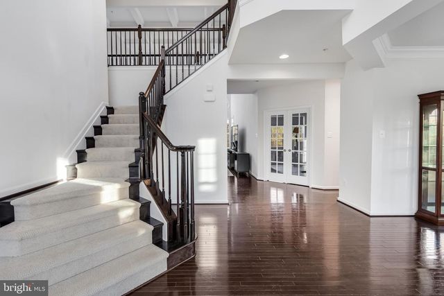 6812 OSBORNE HILL DR, Upper Marlboro, MD 20772