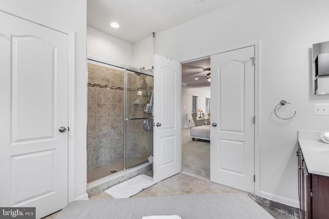 6812 OSBORNE HILL DR, Upper Marlboro, MD 20772