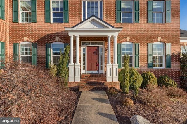 6812 OSBORNE HILL DR, Upper Marlboro, MD 20772