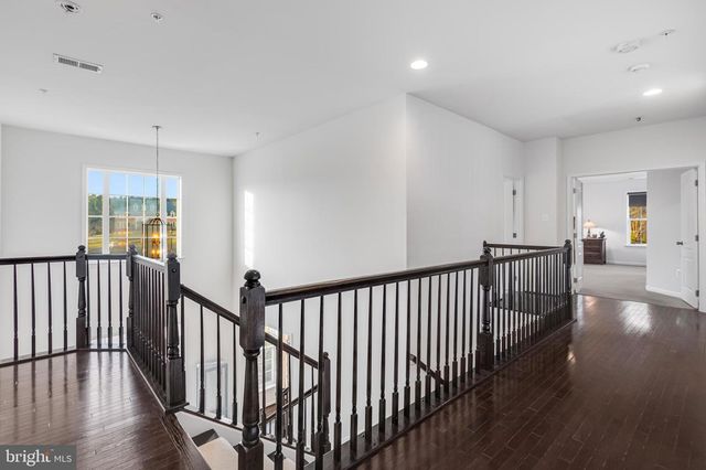 6812 OSBORNE HILL DR, Upper Marlboro, MD 20772