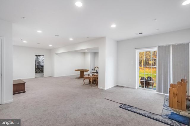 6812 OSBORNE HILL DR, Upper Marlboro, MD 20772