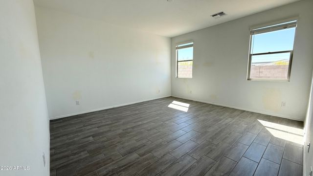 24087 W HUNTINGTON Drive, Buckeye, AZ 85326