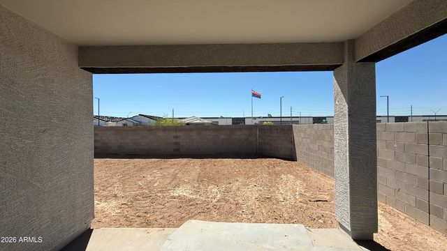 24087 W HUNTINGTON Drive, Buckeye, AZ 85326