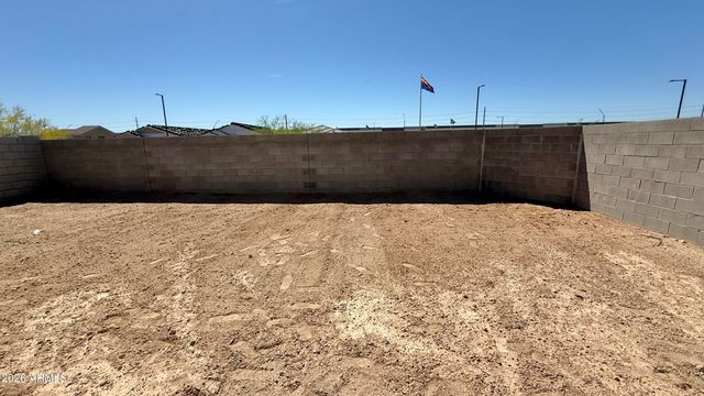 24087 W HUNTINGTON Drive, Buckeye, AZ 85326