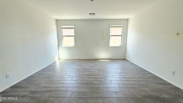 24087 W HUNTINGTON Drive, Buckeye, AZ 85326