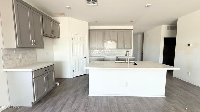 24087 W HUNTINGTON Drive, Buckeye, AZ 85326