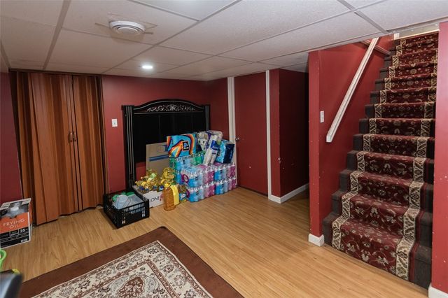 230 Maytide St 230, Carrick, PA 15227