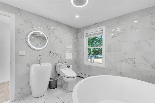 750 Wilbraham Rd, Springfield, MA 01109