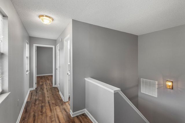 2412 Colonial Drive, Athens, TN 37303