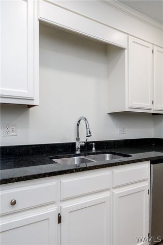 1931 Woodridge, Tuscaloosa, AL 35406