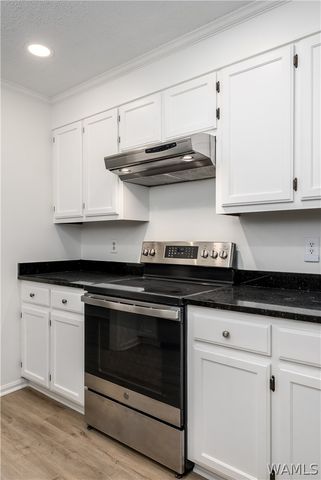 1931 Woodridge, Tuscaloosa, AL 35406