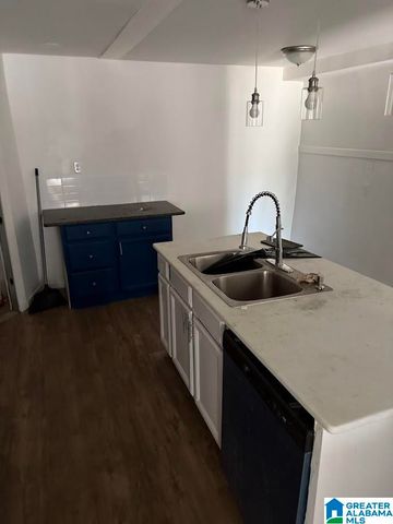 2901 AVENUE C, Birmingham, AL 35218