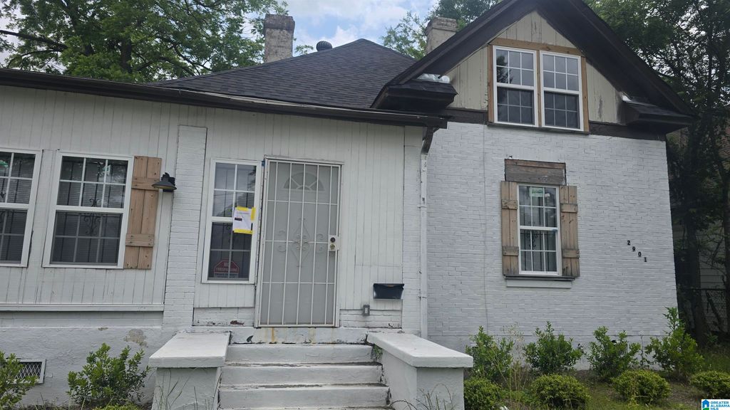 2901 AVENUE C, Birmingham, AL 35218