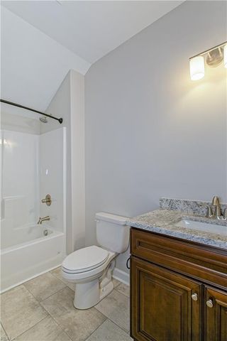 19 Grove AVE, Suffolk, VA 23434