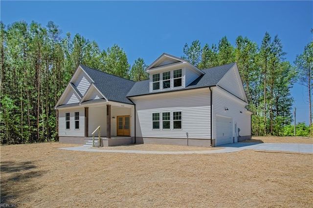 19 Grove AVE, Suffolk, VA 23434