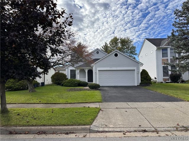 16 Hubbardston Place, Amherst, NY 14228