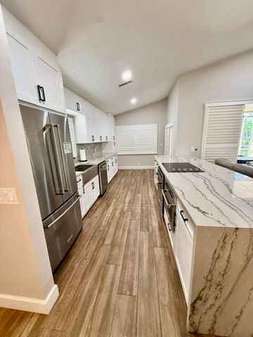 1109 NW 107TH Terrace, Plantation, FL 33322