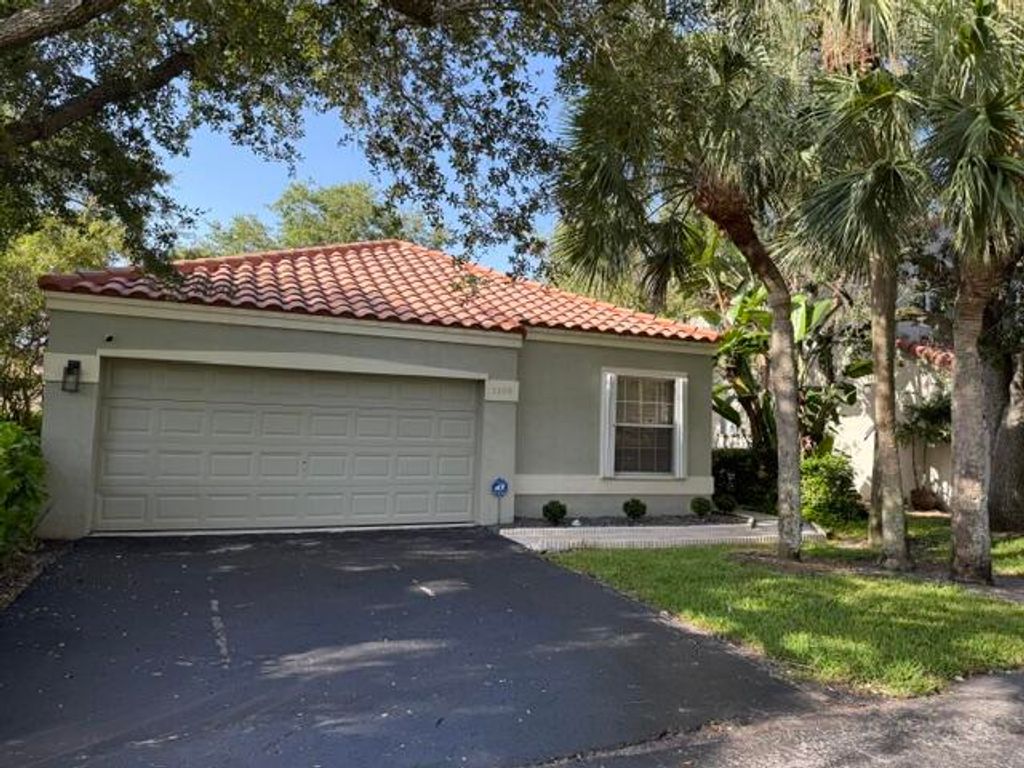1109 NW 107TH Terrace, Plantation, FL 33322
