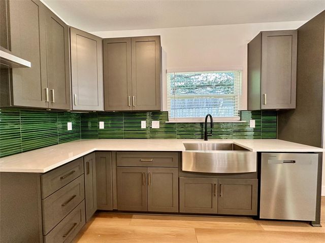 15113 N Flamingo DR, Austin, TX 78734