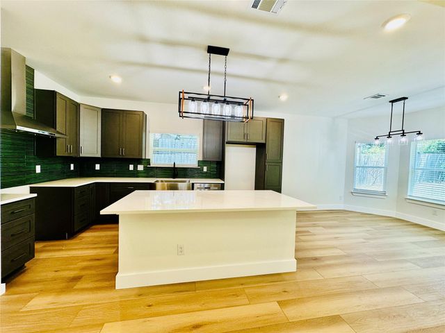 15113 N Flamingo DR, Austin, TX 78734