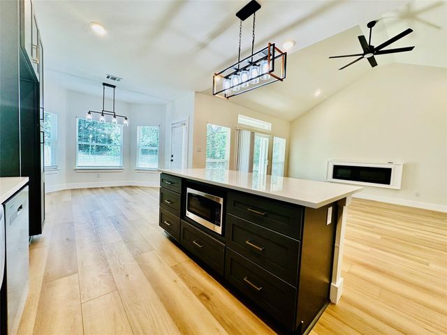 15113 N Flamingo DR, Austin, TX 78734