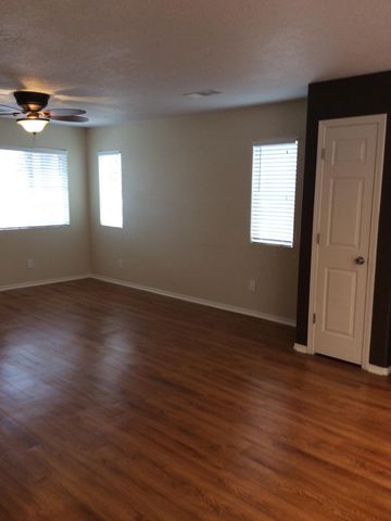 3125 Chama Meadows Drive NE, Rio Rancho, NM 87144