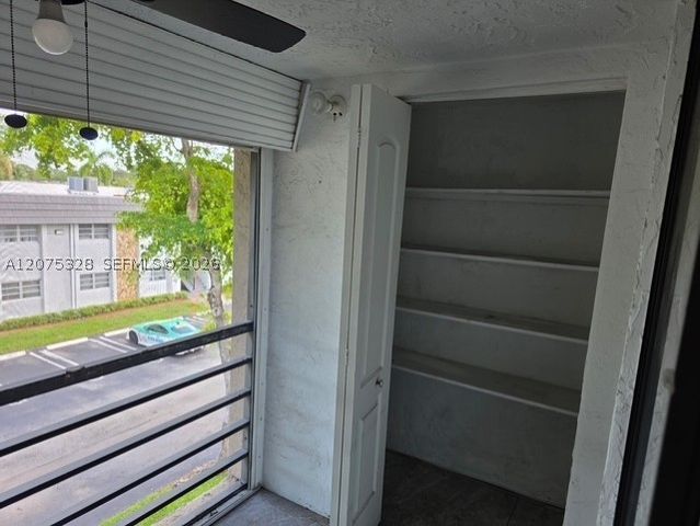 3361 NW 85th Ave 305, Coral Springs, FL 33065