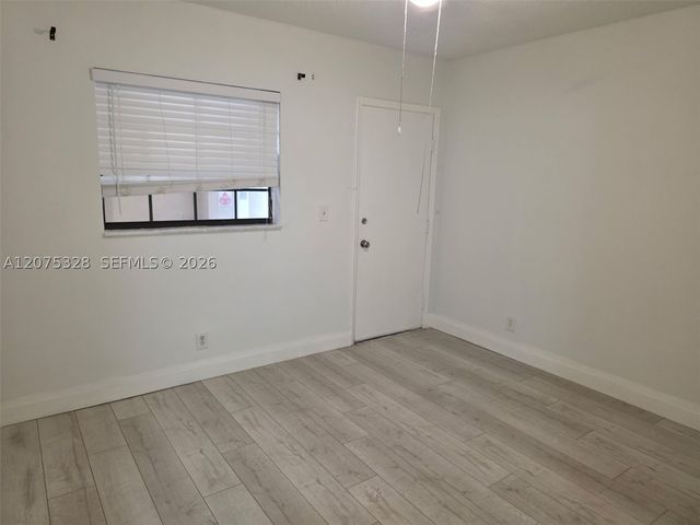 3361 NW 85th Ave 305, Coral Springs, FL 33065