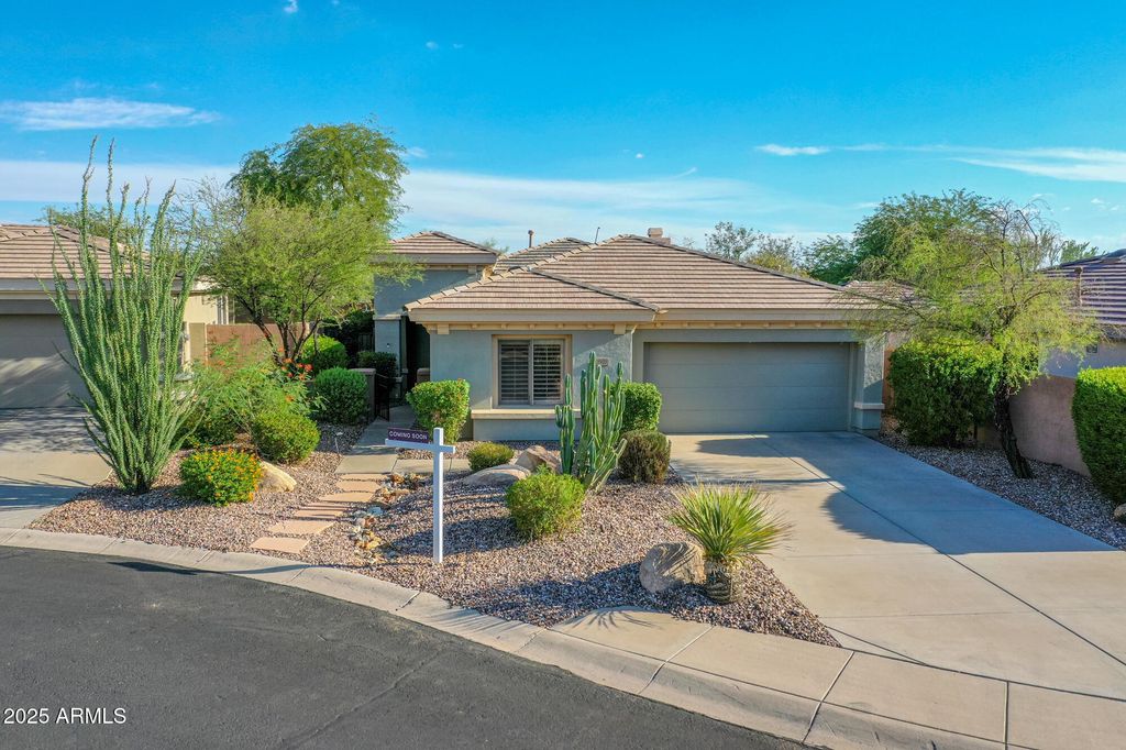 2927 W PLUM HOLLOW Drive, Anthem, AZ 85086