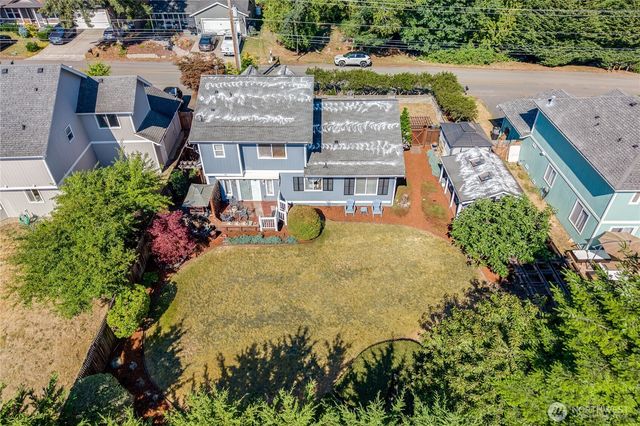 2419 California Avenue E, Manchester, WA 98366