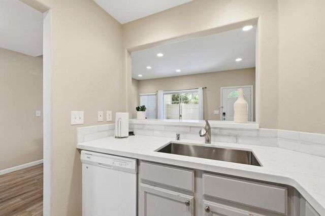 748 Northrup Street 332, San Jose, CA 95126