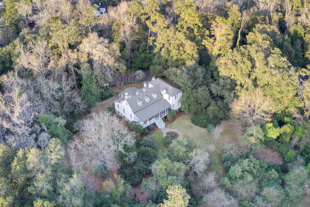 517 W Carolina Avenue, Summerville, SC 29483