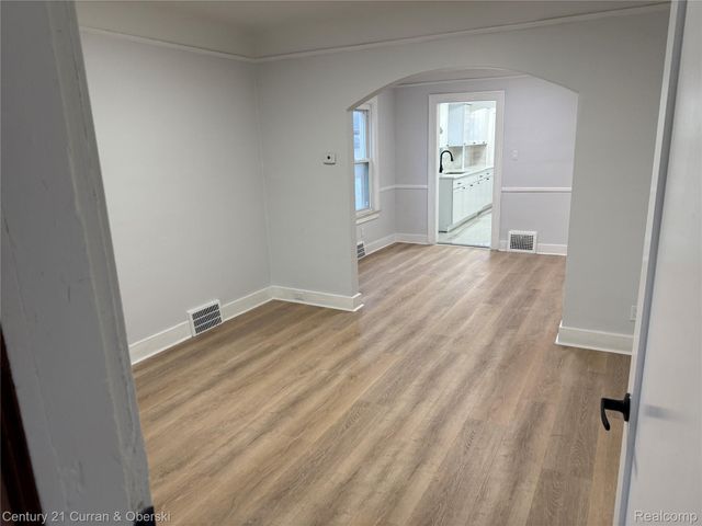 7639 Ternes Street, Dearborn, MI 48126