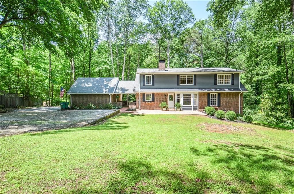 1216 Oleander SW Drive, Lilburn, GA 30047