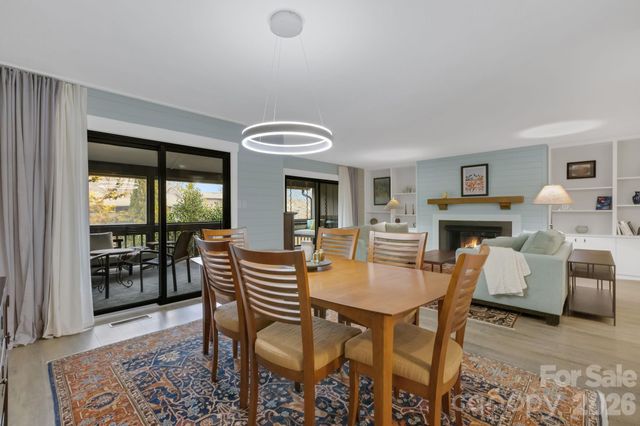 403 Crowfields Drive, Asheville, NC 28803