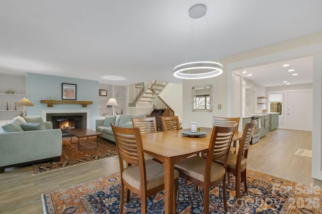 403 Crowfields Drive, Asheville, NC 28803