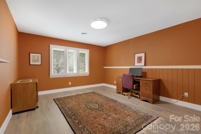 403 Crowfields Drive, Asheville, NC 28803