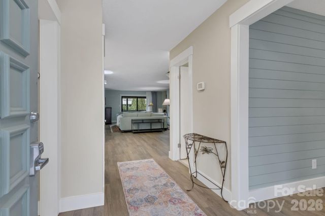 403 Crowfields Drive, Asheville, NC 28803