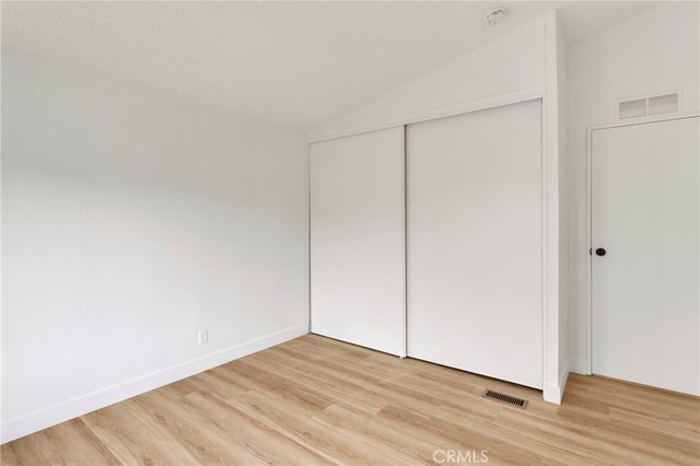 20843 Waalew C145, Apple Valley, CA 92307